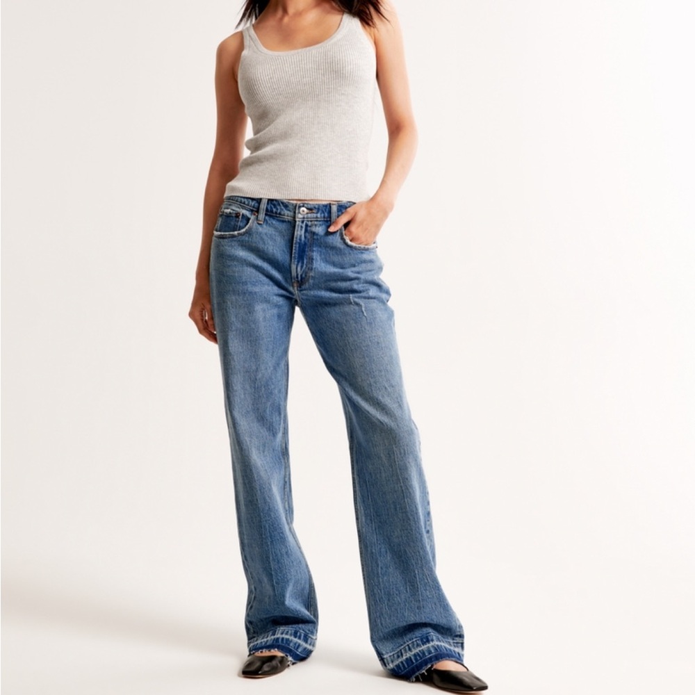 Abercrombie Low Rise Baggy Jeans